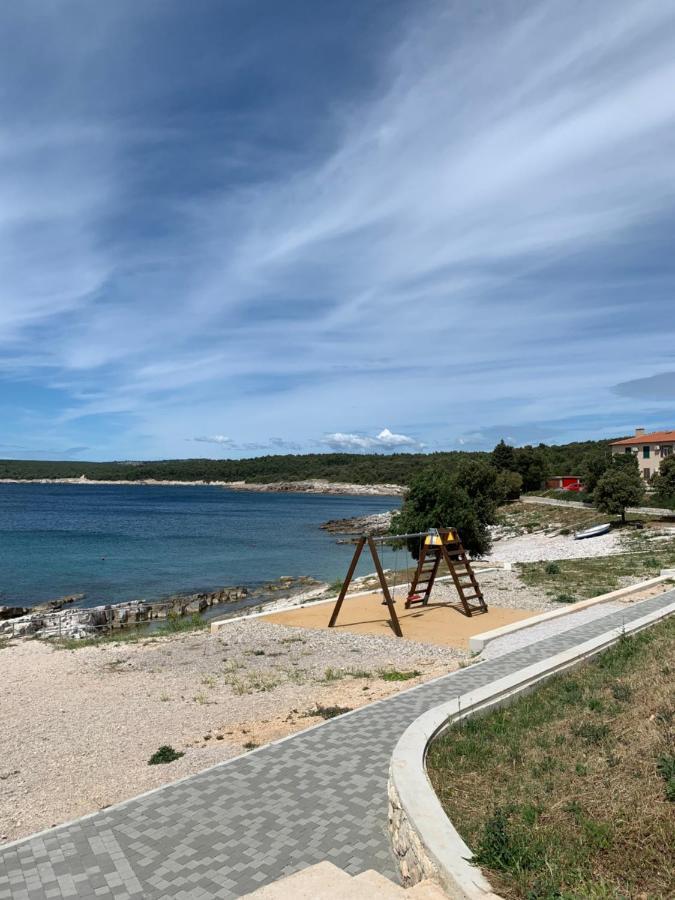Apartman Viskovic Koromačno Exterior foto